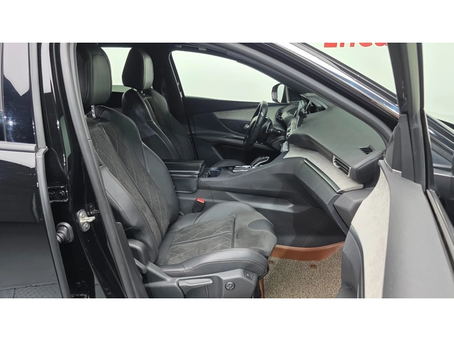 Peugeot 3008 2.0 BlueHDi GT | Адаптивен круиз | Панорама - автомобили, коли, обяви за нови и употребявани 11