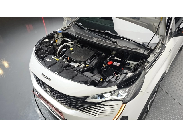 Peugeot 3008 1.5 BlueHDi GT | Адаптивен круиз | Масаж | Панорам - автомобили, коли, обяви за нови и употребявани 4
