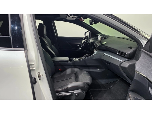 Peugeot 3008 1.5 BlueHDi GT Line | Адаптивен круиз | Панорама - автомобили, коли, обяви за нови и употребявани 10