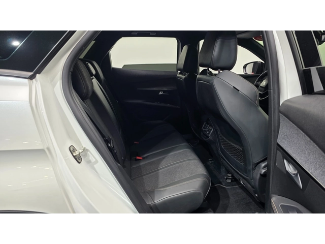 Peugeot 3008 1.5 BlueHDi GT Line | Адаптивен круиз | Панорама - автомобили, коли, обяви за нови и употребявани 11