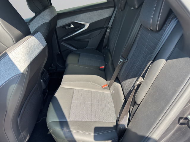 Peugeot 3008 ALLURE 1.2 PureTech 145 HYBRID 48V e-DCS6 EURO 6.4 - автомобили, коли, обяви за нови и употребявани 7
