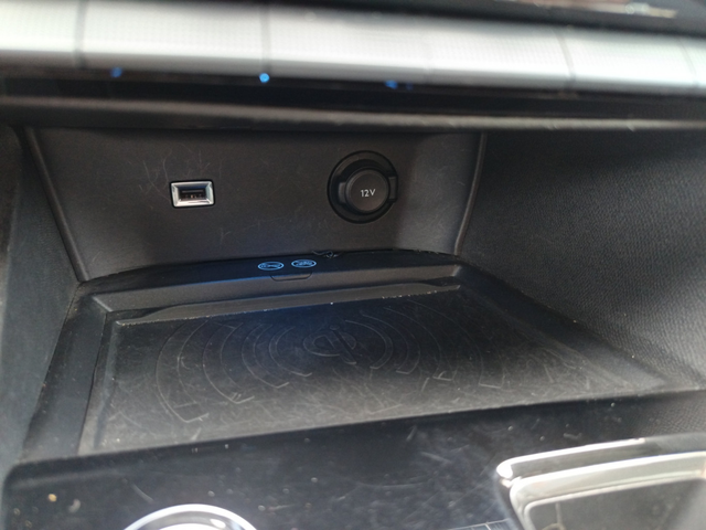 Peugeot 3008 ALLURE - автомобили, коли, обяви за нови и употребявани 9