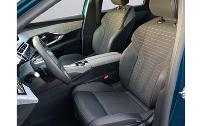 Peugeot 3008 ALLURE Electric 157 кВ 210 к.с. - автомобили, коли, обяви за нови и употребявани 9