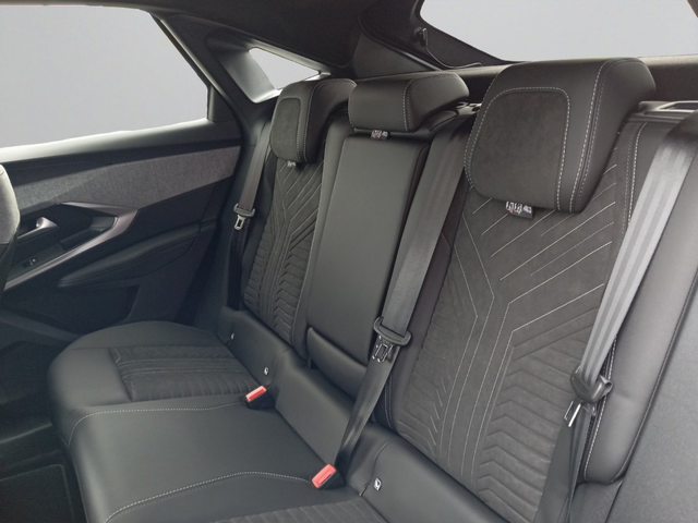 Peugeot 3008  GT 1.2 PureTech 145 HYBRID 48V e-DCS6 EURO 6.4 - автомобили, коли, обяви за нови и употребявани 11