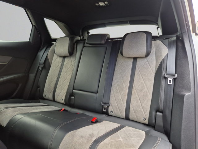 Peugeot 3008 GT 1.6 4WD PHEV - автомобили, коли, обяви за нови и употребявани 14