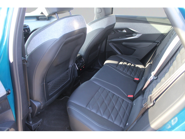 Peugeot 3008 GT Electric 157 кВ 210 к.с. - автомобили, коли, обяви за нови и употребявани 5