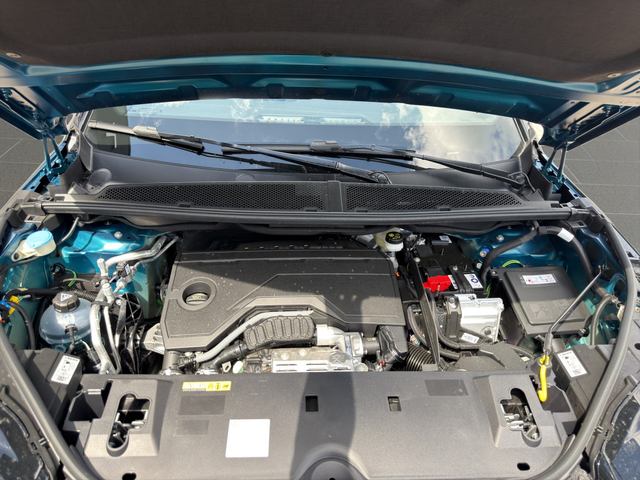 Peugeot 3008 GT EXCLUSIVE HYBRID 145 48V e-DCS6 EURO 6.4 - автомобили, коли, обяви за нови и употребявани 13