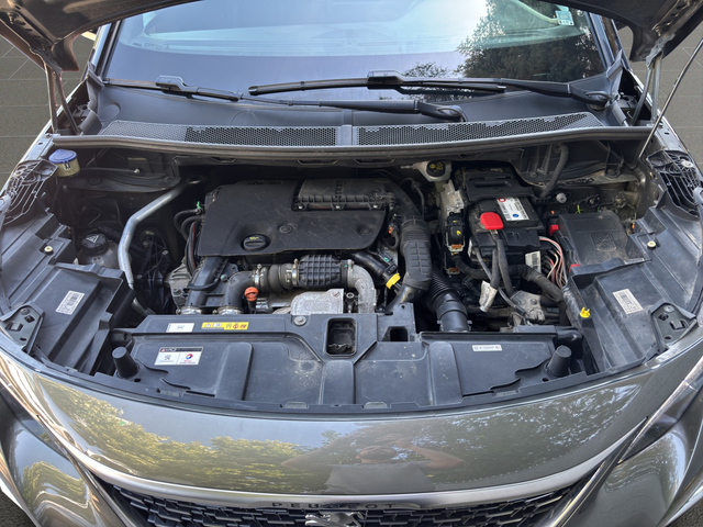Peugeot 3008 GT Line 1.6 e-HDi 120 BVM6 - автомобили, коли, обяви за нови и употребявани 14