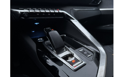 Peugeot 3008 New Line Up ALLURE PACK 1.6 Plug-in HYBRID 2WD 225 - автомобили, коли, обяви за нови и употребявани 9