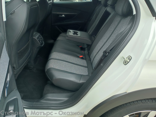 Peugeot 3008 SUV 131к.с. Бензин - автомобили, коли, обяви за нови и употребявани 12