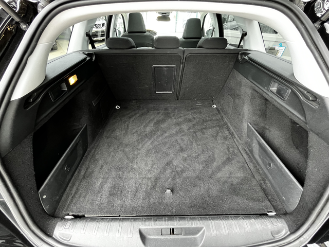 Peugeot 308 1.2 e-THP Allure - автомобили, коли, обяви за нови и употребявани 15