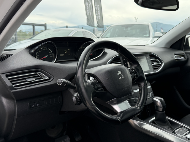 Peugeot 308 1.6HDi* 2018г.* АВТОМАТИК* 172.000КМ* Топ Състояние - автомобили, коли, обяви за нови и употребявани 7