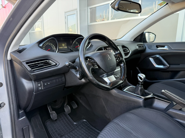 Peugeot 308 6B - автомобили, коли, обяви за нови и употребявани 8