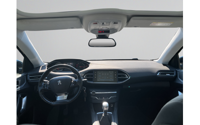 Peugeot 308 - автомобили, коли, обяви за нови и употребявани 12