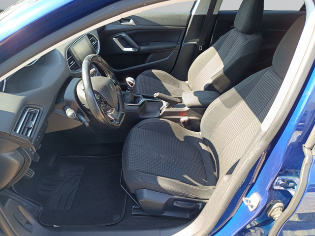 Peugeot 308 - автомобили, коли, обяви за нови и употребявани 16
