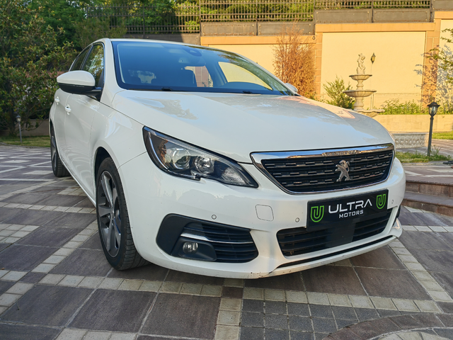 Peugeot 308, 2018 г., 217880 км, 120 к.с. - автомобили, коли, обяви за нови и употребявани 1