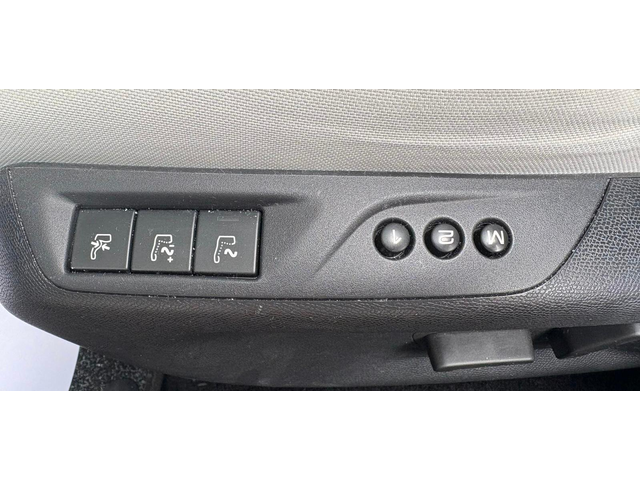 Peugeot 308 2.0 HDI - автомобили, коли, обяви за нови и употребявани 14