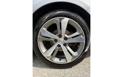 Peugeot 308 2.0 HDI - автомобили, коли, обяви за нови и употребявани 15