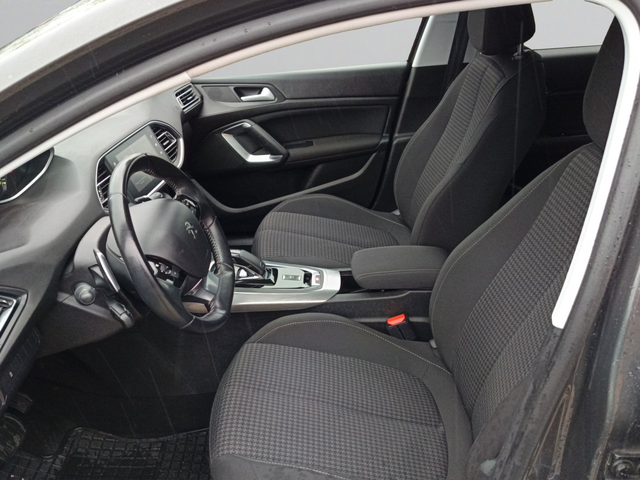 Peugeot 308 - автомобили, коли, обяви за нови и употребявани 12