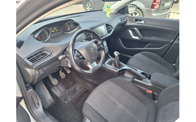 Peugeot 308 1, 2 I - автомобили, коли, обяви за нови и употребявани 8