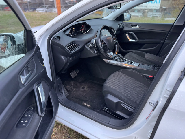 Peugeot 308 1.5HDI-EAT8-131-NAVI-EURO6 - автомобили, коли, обяви за нови и употребявани 9