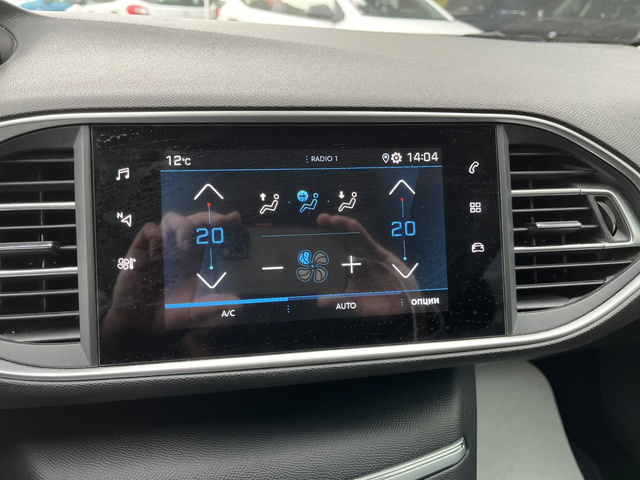 Peugeot 308 1.2 PureTech 130 BVM6 - автомобили, коли, обяви за нови и употребявани 12