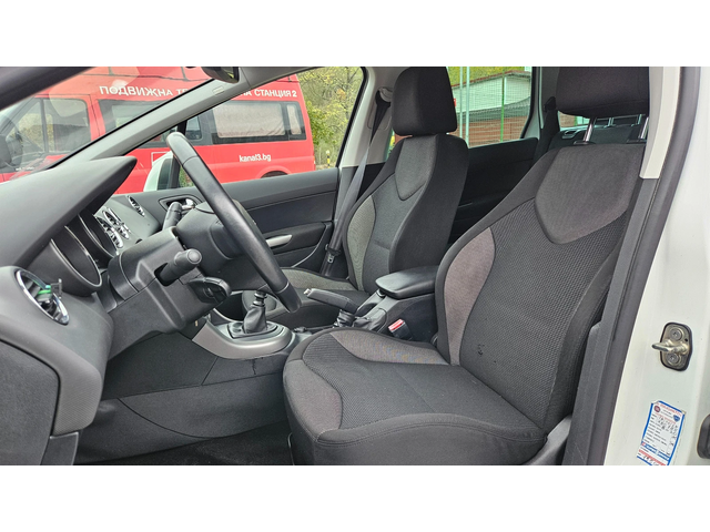 Peugeot 308 1.6 Hdi Klimatik/Facelift - автомобили, коли, обяви за нови и употребявани 10