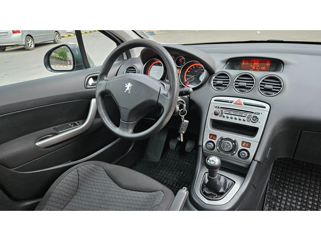 Peugeot 308 1.6 Klimatronik/Benzin - автомобили, коли, обяви за нови и употребявани 10