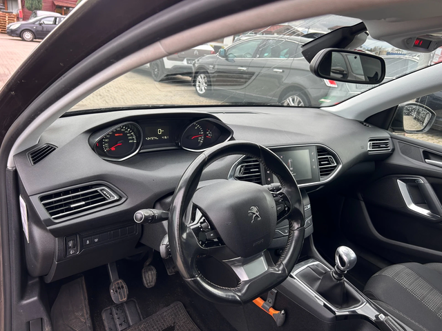 Peugeot 308 1.6HDI NAVI/KAMERA/PANORAMA EURO 6 - автомобили, коли, обяви за нови и употребявани 11