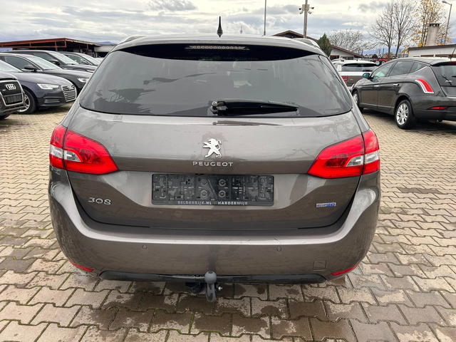 Peugeot 308 1.6HDI NAVI/KAMERA/PANORAMA EURO 6 - автомобили, коли, обяви за нови и употребявани 6