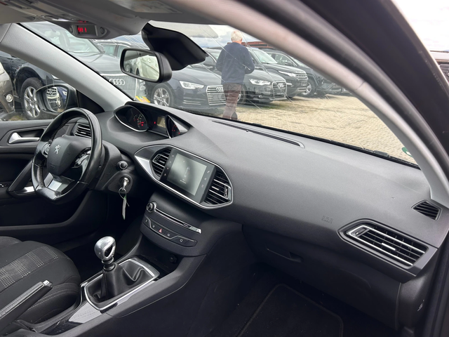 Peugeot 308 1.6HDI NAVI/KAMERA/PANORAMA EURO 6 - автомобили, коли, обяви за нови и употребявани 9