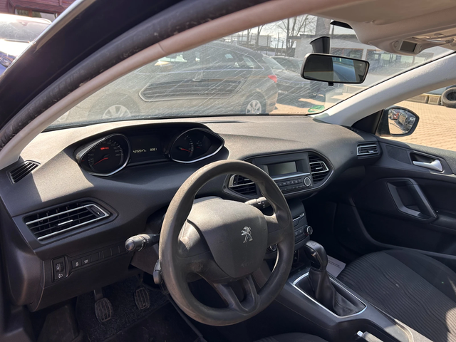 Peugeot 308 1.6HDI EURO 6 - автомобили, коли, обяви за нови и употребявани 9