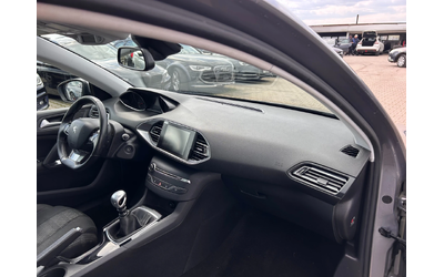 Peugeot 308 1.6HDI NAVI/KAMERA/PANORAMA EURO 6 - автомобили, коли, обяви за нови и употребявани 9