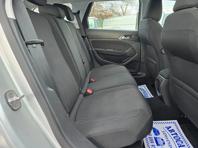 Peugeot 308 1.6HDI-FACE-ЕВРО 6В-НАВИ-6 СКОРОСТИ - автомобили, коли, обяви за нови и употребявани 13