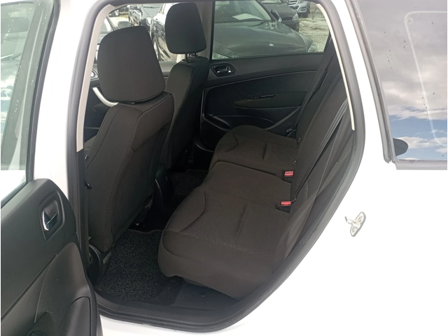 Peugeot 308 1.6HDI, Италия - автомобили, коли, обяви за нови и употребявани 8