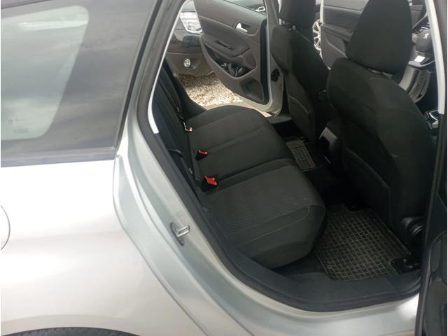 Peugeot 308 1, 6HDI, Навигация - автомобили, коли, обяви за нови и употребявани 5