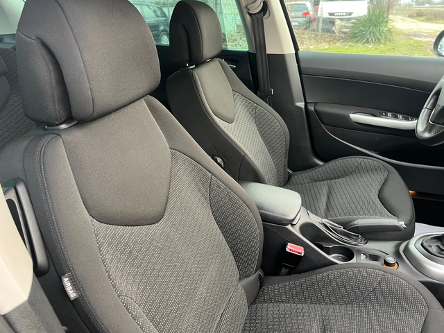 Peugeot 308 1.6HDI-109-PANORAMA-ITALIA - автомобили, коли, обяви за нови и употребявани 5