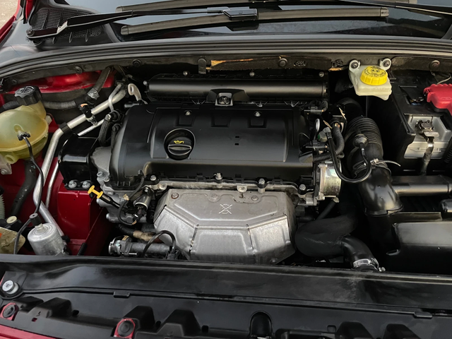 Peugeot 308 1.6i-120-ITALIA - автомобили, коли, обяви за нови и употребявани 11