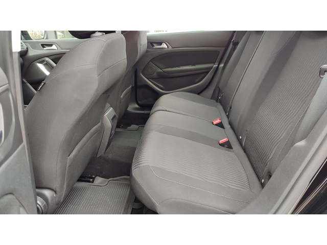 Peugeot 308 4-вр. Комби 131к.с. Бензин - автомобили, коли, обяви за нови и употребявани 11