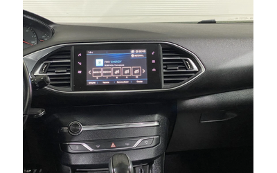 Peugeot 308 1.6D - автомобили, коли, обяви за нови и употребявани 9