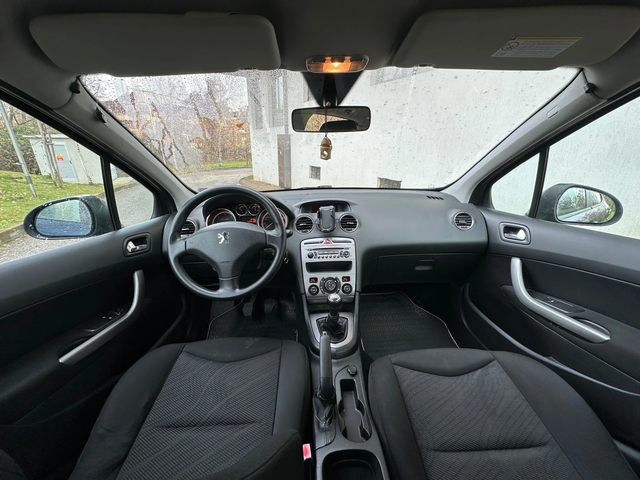 Peugeot 308 1.6HDI / 1-ви собственик - автомобили, коли, обяви за нови и употребявани 10