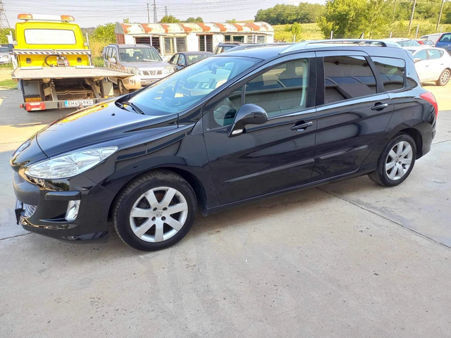 Peugeot 308 1.6i * BRC* Navi* Panorama* UNIKAT* - автомобили, коли, обяви за нови и употребявани 2