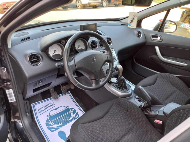 Peugeot 308 1.6i * BRC* Navi* Panorama* UNIKAT* - автомобили, коли, обяви за нови и употребявани 6