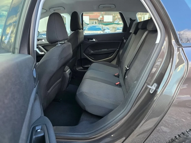 Peugeot 308 1.6HDI 120K.C. / НАВИГАЦИЯ / КЛИМАТРОНИК / - автомобили, коли, обяви за нови и употребявани 6