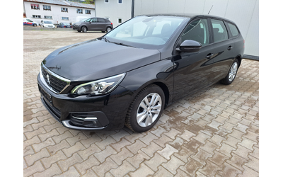 peugeot-308-dizel-ot-italiya - 0