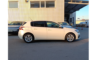 peugeot-308-new-active-1-5-e-hdi-130-eat8-euro-6-2 - 3