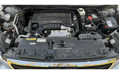 Peugeot 308 SW ACTIVE 1.2 110hp - автомобили, коли, обяви за нови и употребявани 12