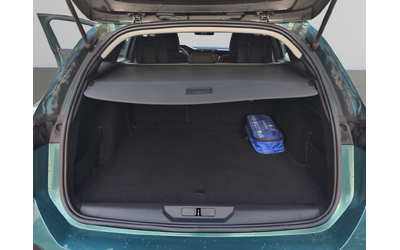 Peugeot 308 SW ACTIVE PACK 1,5 BlueHDi 130 EAT8 EURO 6.4 - автомобили, коли, обяви за нови и употребявани 13