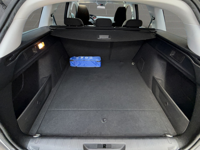 Peugeot 308 SW NEW ACTIVE 1.5 e-HDI 102 BVM6 EURO 6.2 - автомобили, коли, обяви за нови и употребявани 12