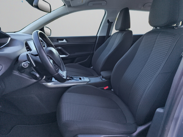 Peugeot 308 SW New Line UP ACTIVE PACK 1,5 BlueHDi 130 EAT8 - автомобили, коли, обяви за нови и употребявани 8